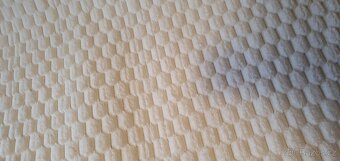 Bílý kusový koberec - 2