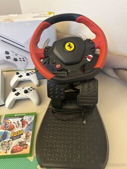 Xbox one 1tb + volant, pedály + 6 her - 2