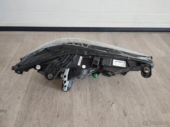 Alfa Romeo Giulia - světlomet 50547580,50547569 - 2