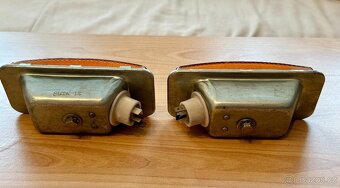 Škoda 110R-přední blinkry - 2