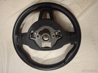 VOLANT ŠKODA SUPERB 3 PÁDLA - 2