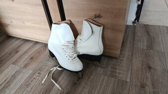 Brusle Botas - 2