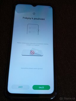 Mobilní telefon. - 2