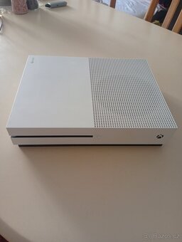 Xbox one... čtěte - 2
