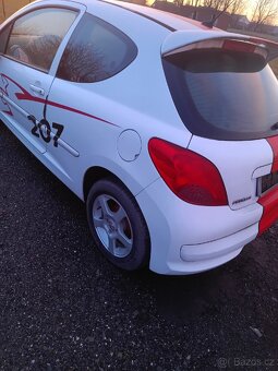 Peugeot 207 - 2