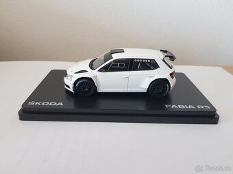 1:43 Abrex Rally Škoda Fabia R5 Plain body - 2