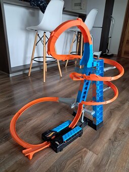 Hot Wheels Sky Crash Tower Track Set - 2