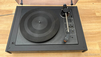 Gramofon TESLA NC 420 - 2
