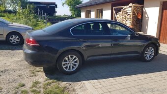 Passat B8 2.0 tdi 110 kw manuál - 2