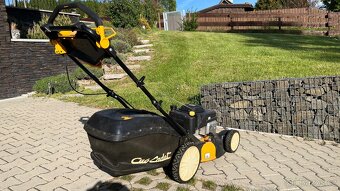 Prodám výkonnou benzínovou sekačku CubCadet - 2