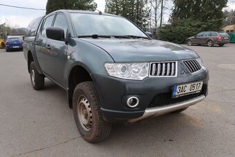 Mitsubishi L200 - 2