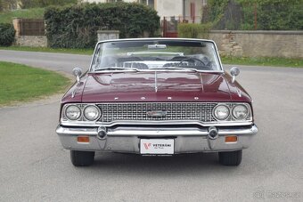 Ford Galaxie 500XL - 2