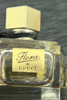 Parfém Gucci Flora - 2