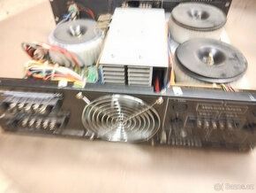 Zesilovač Phonic ICON 300 - 2x150W i pro 100V rozvod - 2