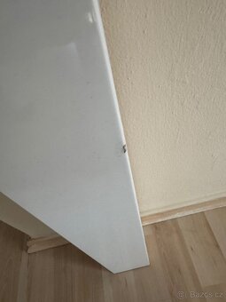 Stůl jídelní bílý lesk - 2