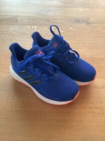 Adidas vel.32 - 2