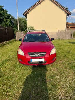 Kia Ceed 1.6 CRDI - 2