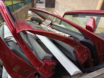 VW Polo r. v. 1998, 1,4 benzin, všechny dveře a další díly - 2