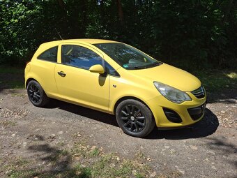 Opel corsa D - 2