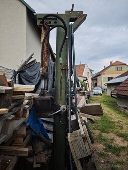 Štipacka na drevo - 2