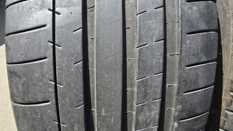 Letní pneu 255/35/19 Michelin - 2