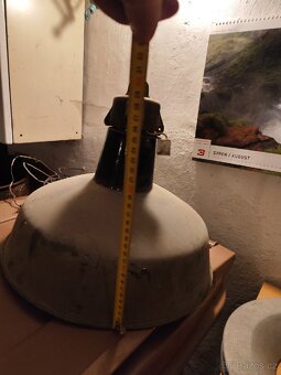 Staré světlo na pověšení, materiál stínítka smalt - 2