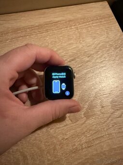 Apple Watch SE generace 2 - 2