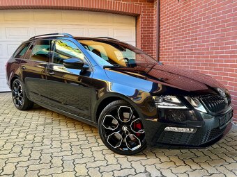 ŠKODA OCTAVIA RS 245 180kW DSG 2017 - 2