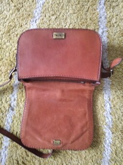 Kožená kabelka s plastikou koňské hlavy - 2