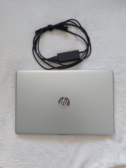 HP 17by-3002nc - 2