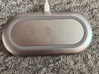 Duální bezdrátová nabíječka Baseus - 2