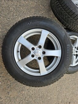 zimní R16 Audi Volkswagen 5x112 7jx16 et38 - 2