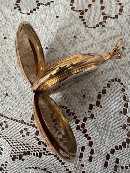 Zlaté bicí hodinky Invecta 14 karátů - 2