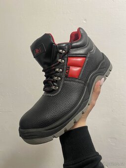 Boty ERVA JENA SC-03-003 kotník S3 - 2