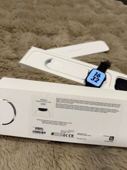 Apple Watch Series 8 45mm - 2