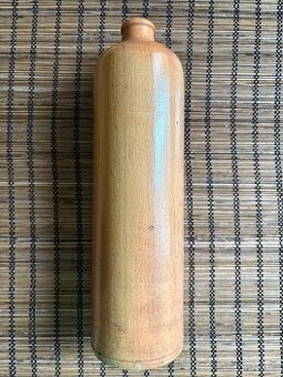 Stará kameninová láhev - 2