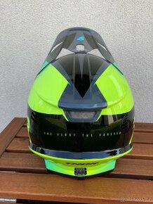 Motokrosová helma THOR - 2