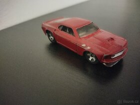 6x auto HOT WHEELS - Volkswagen, Camaro, Cadillac, Mustang, - 2