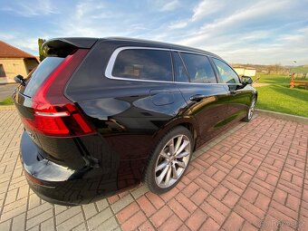 Volvo V60 D4 Geartronic, 140kW, kožený interiér - 2