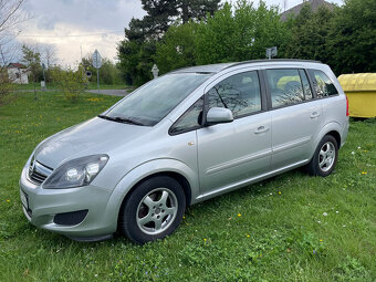 Opel Zafira B, 1.8, 88kw, benzin, 50 000km, 7míst - 2