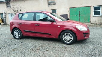 kia ceed 1,4 16V - 2