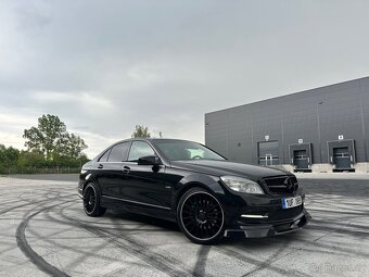 Mercedes benz W204 C 350 cdi amg packet - 2