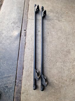 Příčníky Thule 127 cm. - 2