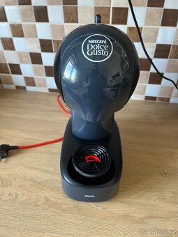 Kapslový kávovar nescafé - 2
