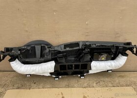 Kia Sportage IV lift přístrojová deska - 2