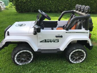 Dětské elektrické autíčko 4x4 - 2