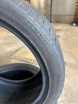 Prodám pneu 245/40 r18 HANKOOK - 2