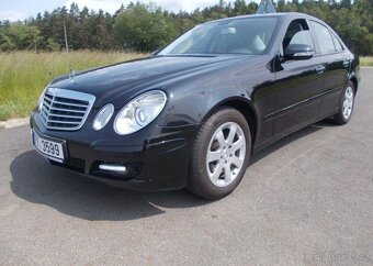 Mercedes-Benz Třídy E 1,8 i perfektní stav benzín manuál - 2