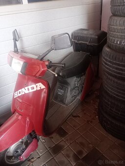 Honda lead 50 retro - 2