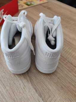 Prodám Nové boty Nike vel. 40.5 27.5cm - 2